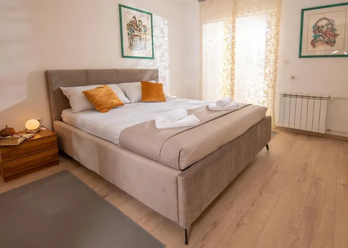 Point Apartman *